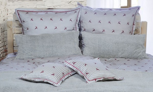 BARBRO - Mako-Satin Bettwäsche mit springenden Hirschen